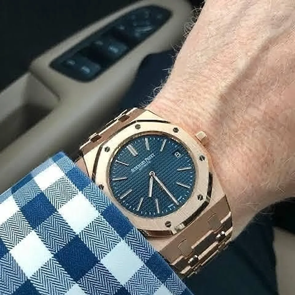 buy-luxurious-audemars-piguet-watch-for-men-ic166.webp