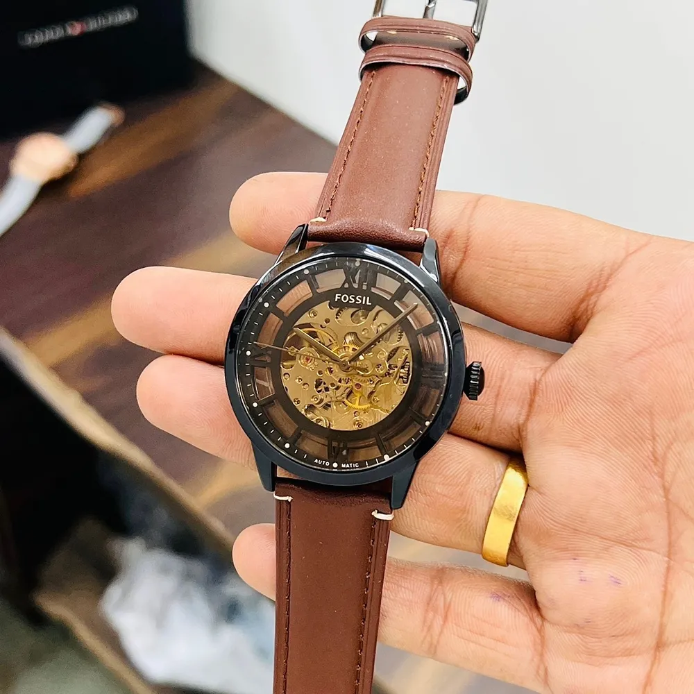buy-luxurious-fossil-watch-for-men-ic167.webp