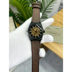 Buy Luxurious Fossil Watch For Men (UNS712)