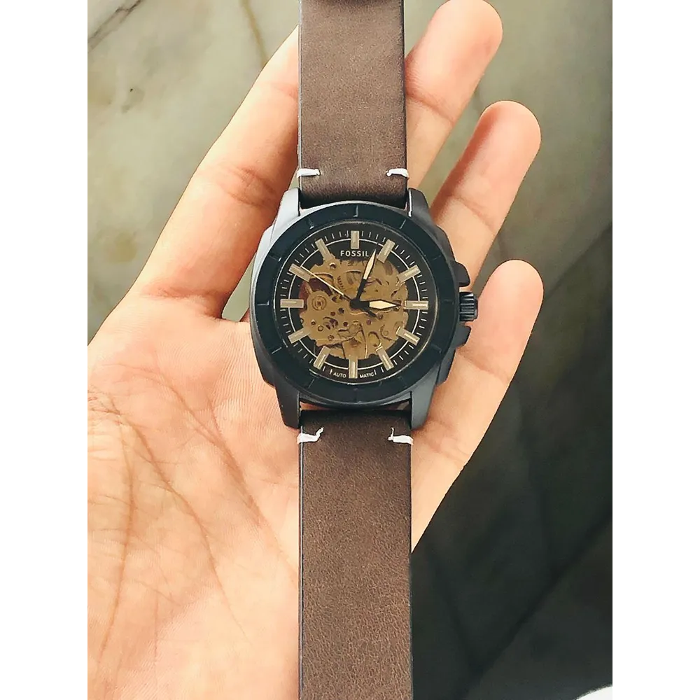 buy-luxurious-fossil-watch-for-men-zs849.webp