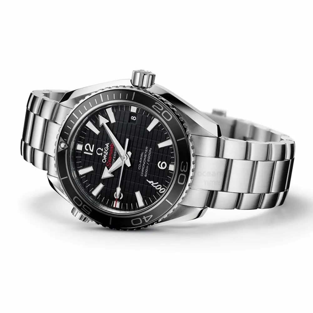buy-luxurious-omega-seamaster-watch-for-men-ct628.webp