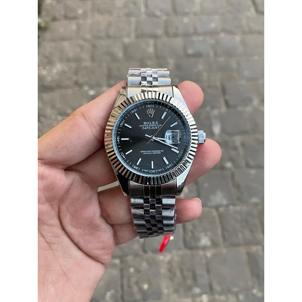 buy-luxurious-rolex-watch-for-men-luc411.webp