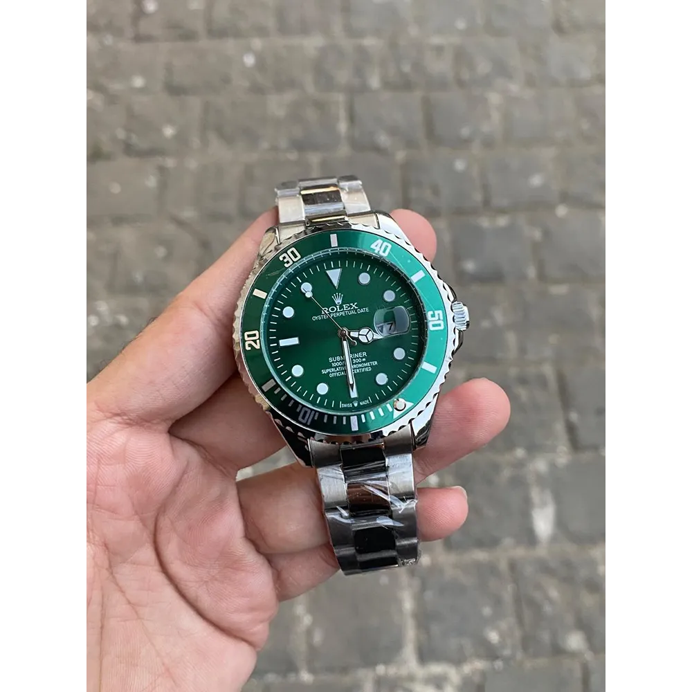 buy-luxurious-rolex-watch-for-men-sg8825.webp