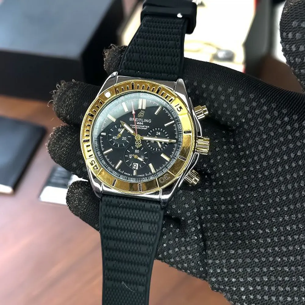buy-premium-breitling-watch-for-men-sfs1689.webp