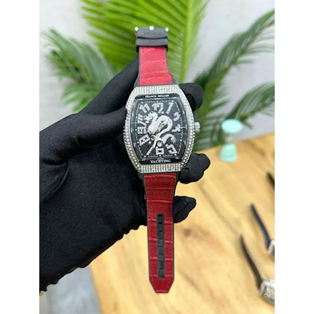 buy-premium-franck-muller-watch-for-men-uns761.webp