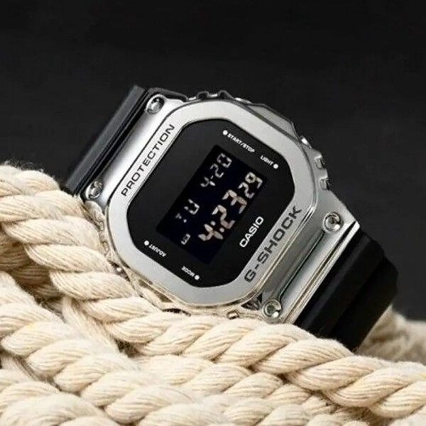 buy-premium-g-shock-watch-for-men-luc399-1.jpg