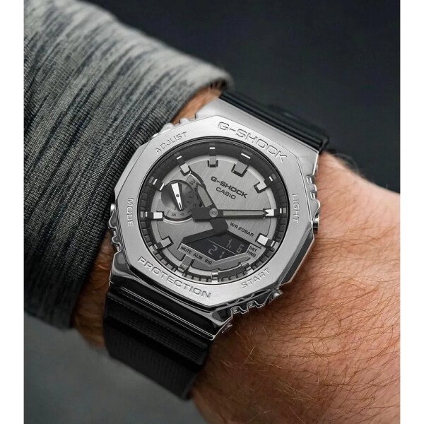 buy-premium-g-shock-watch-for-men-uf70.jpg
