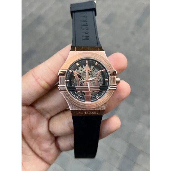 buy-premium-maserati-watch-for-men-bsf1665-1.jpg