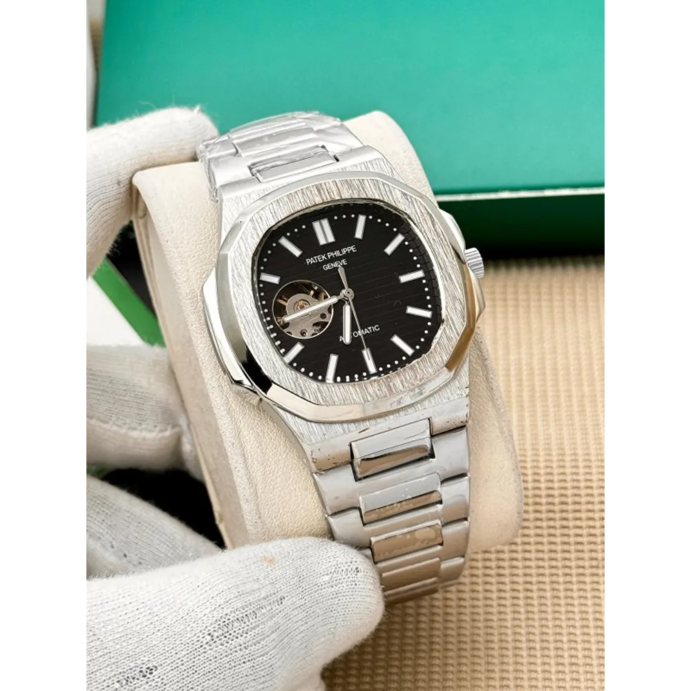 buy-premium-patek-philippe-watch-for-men-cs685.webp