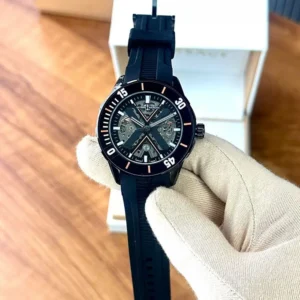 Buy Premium Ulysse Nardin Watch For Men (SFS1681)