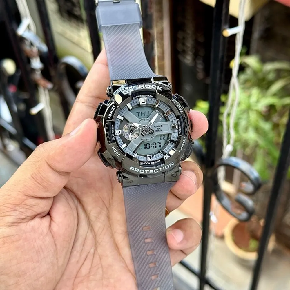 buy-stylish-casio-g-shock-watch-for-men-scp120.webp