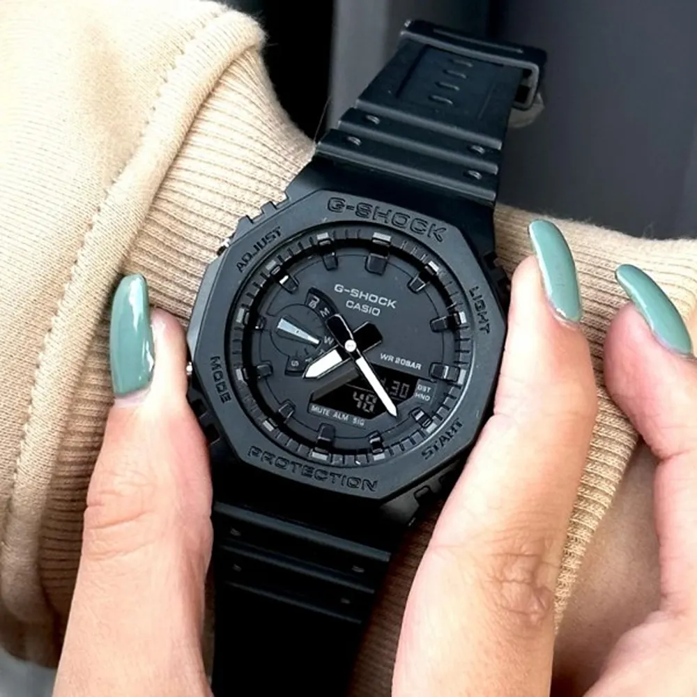 buy-stylish-casio-g-shock-watch-for-men-scp83.webp