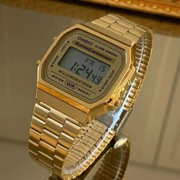 buy-stylish-casio-vintage-watch-for-men-luc131-1.jpg