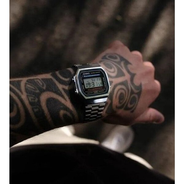 buy-stylish-casio-vintage-watch-for-men-luc132.jpg
