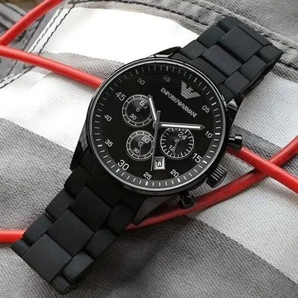 buy-stylish-emporio-armani-watch-for-men-luc147.jpg