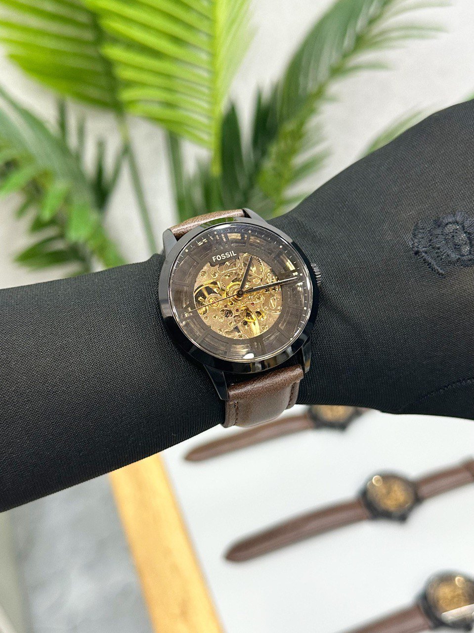 buy-stylish-fossil-watch-for-men-lt8650.jpg