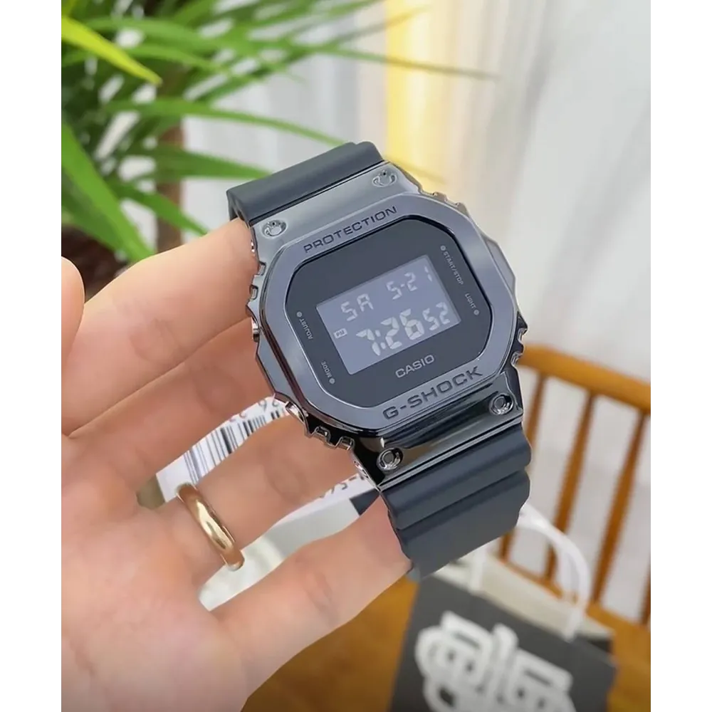 buy-stylish-g-shock-watch-for-men-afw03.webp