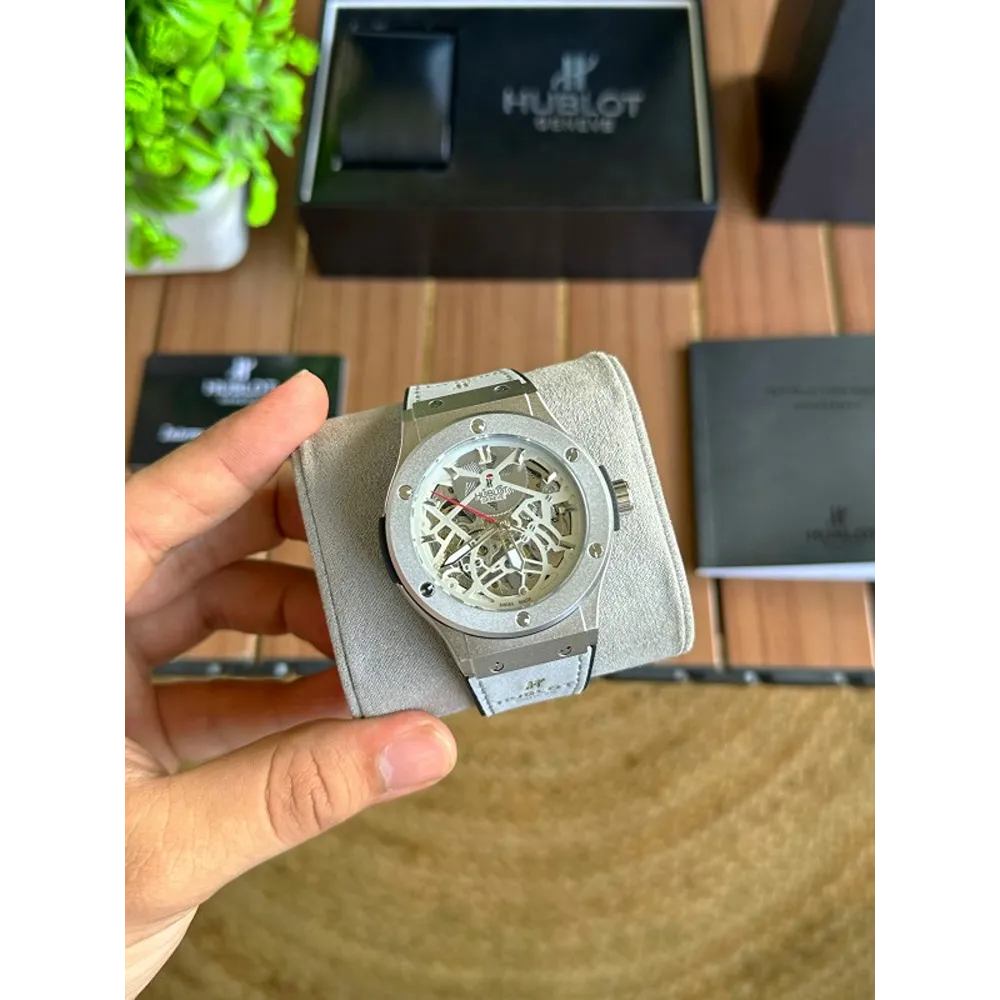 buy-stylish-hublot-big-bang-watch-for-men-ft2276.webp