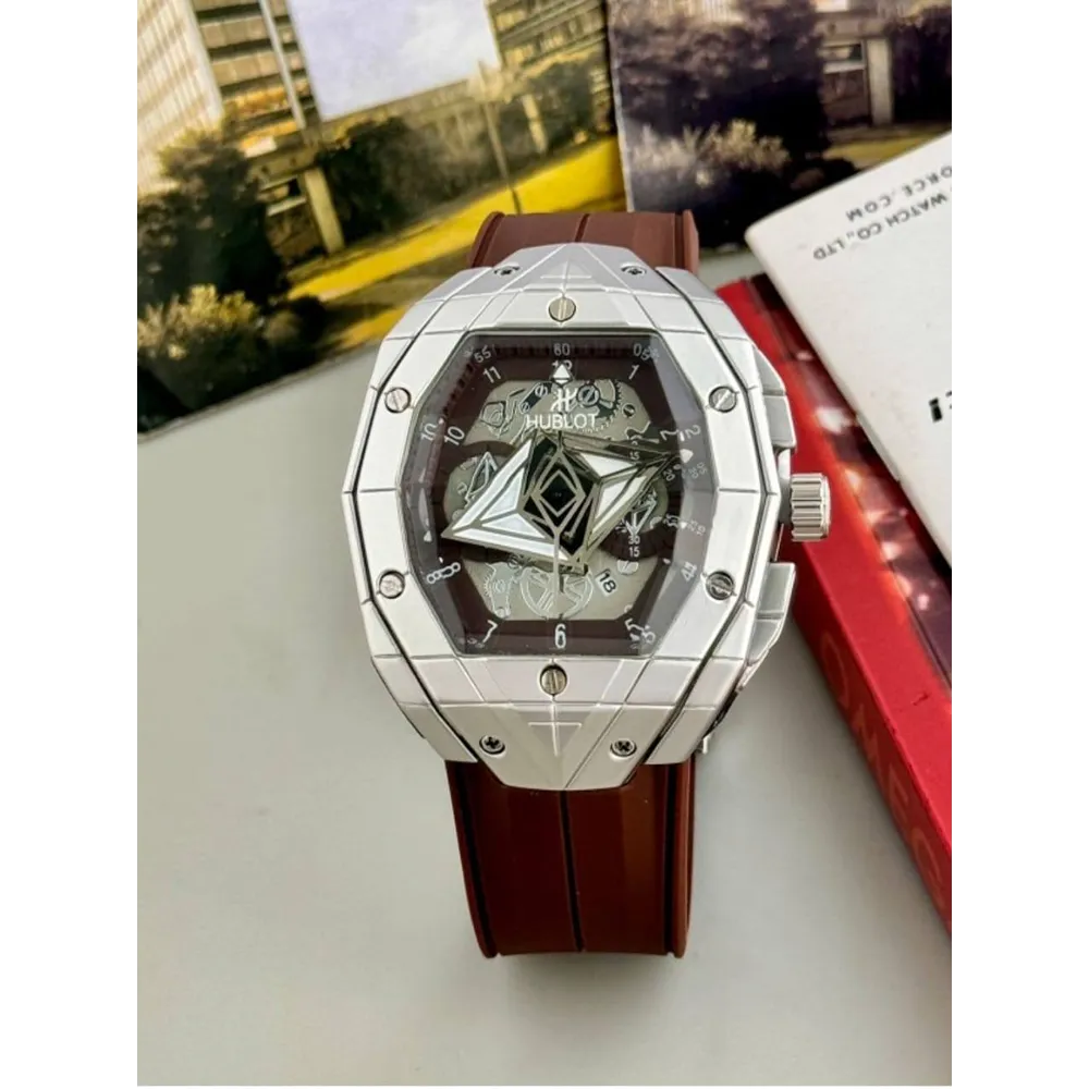 buy-stylish-hublot-watch-for-men-afw15.webp