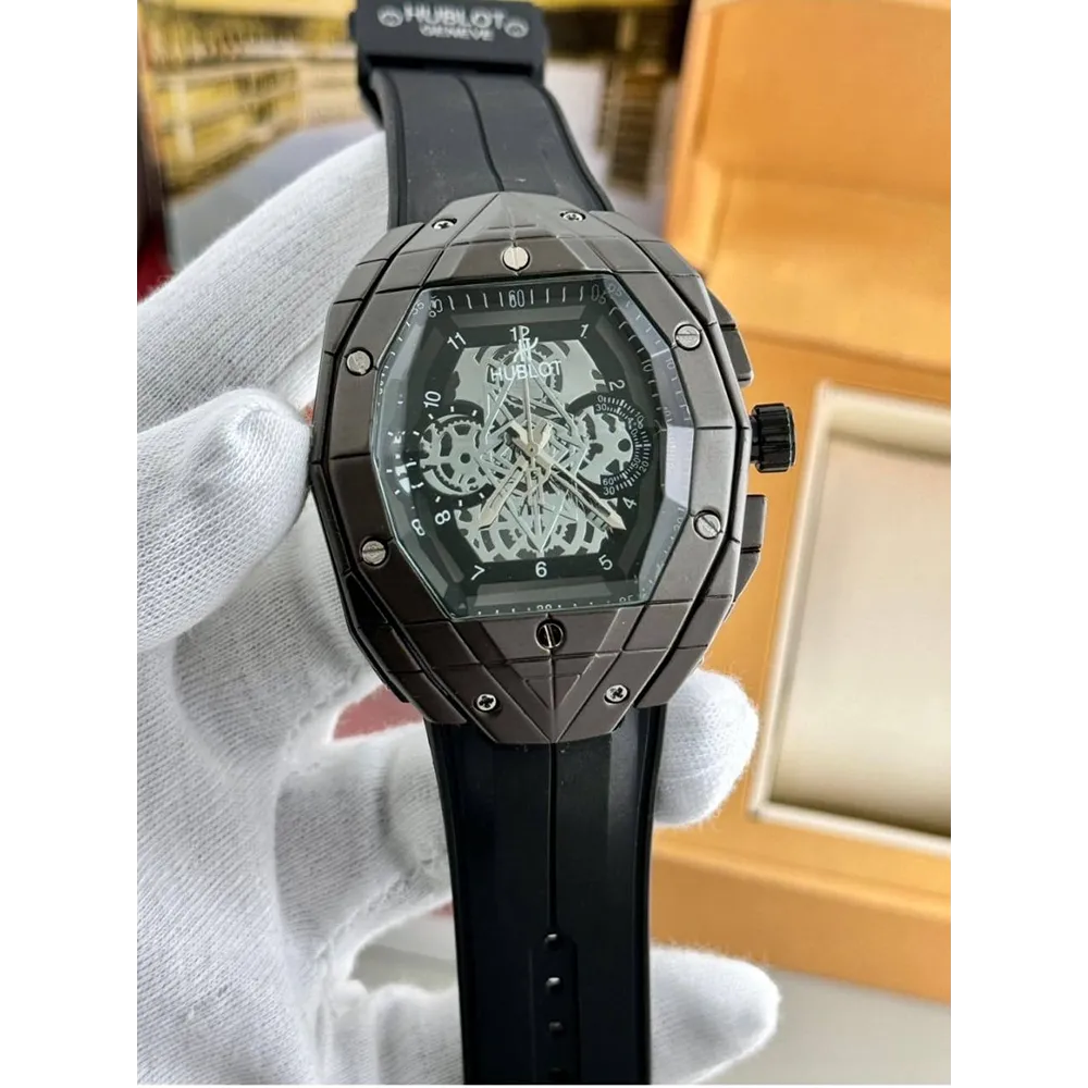 buy-stylish-hublot-watch-for-men-afw16.webp