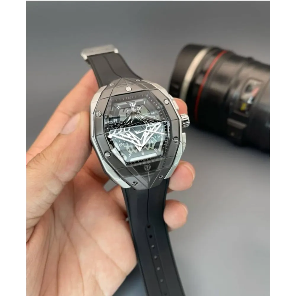 buy-stylish-hublot-watch-for-men-afw19.webp