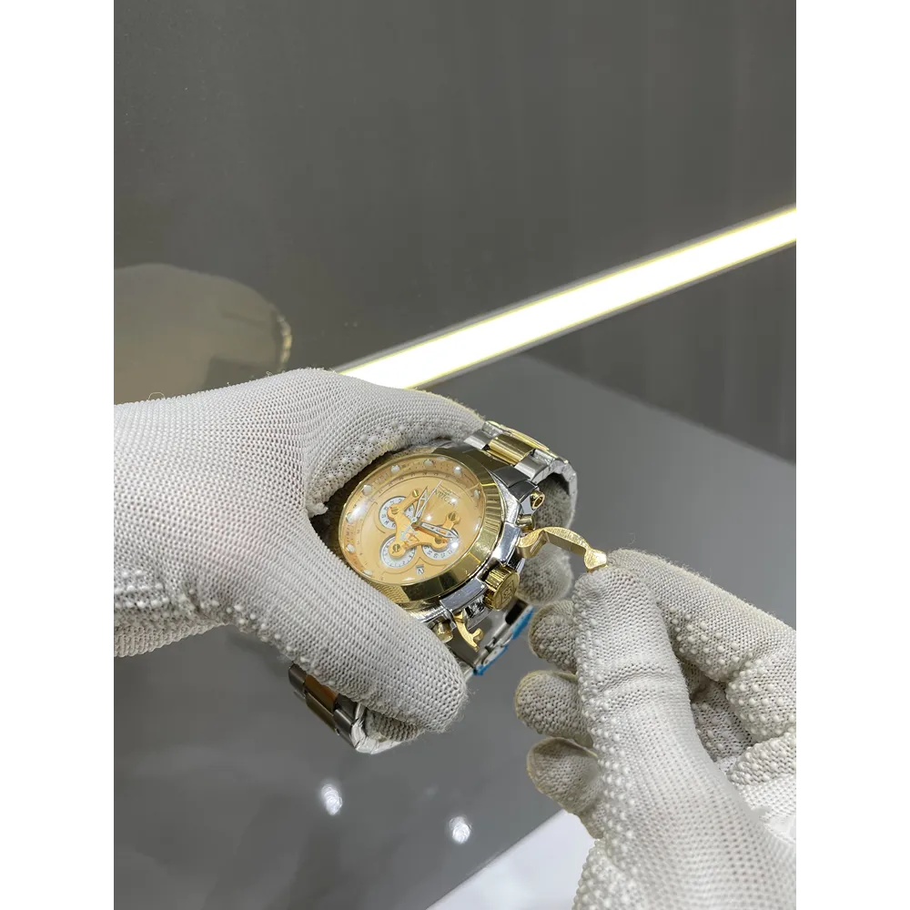 buy-stylish-invicta-watch-for-men-cs4120-1.webp