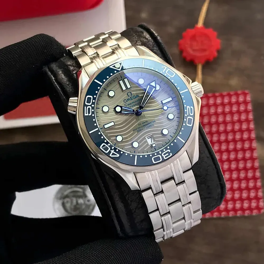 buy-stylish-omega-watch-for-men-ab227.webp