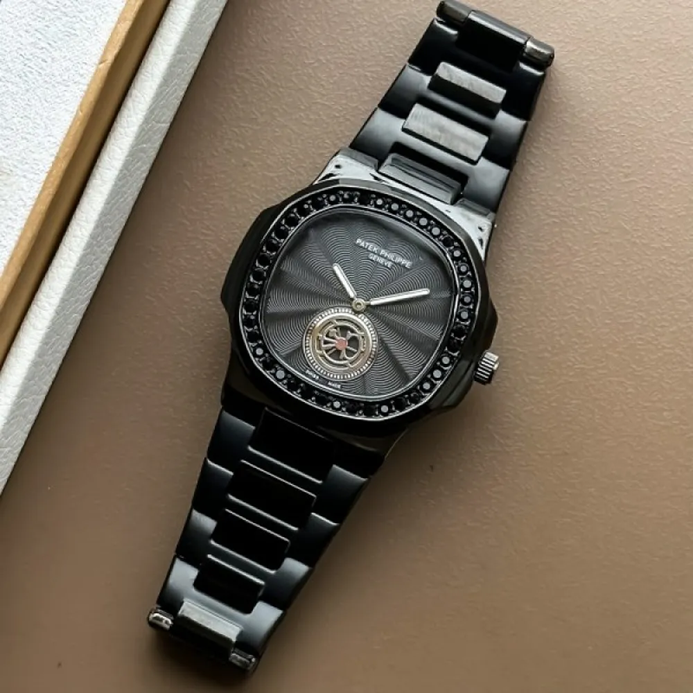 buy-stylish-patek-philippe-watch-for-men-dw126.webp
