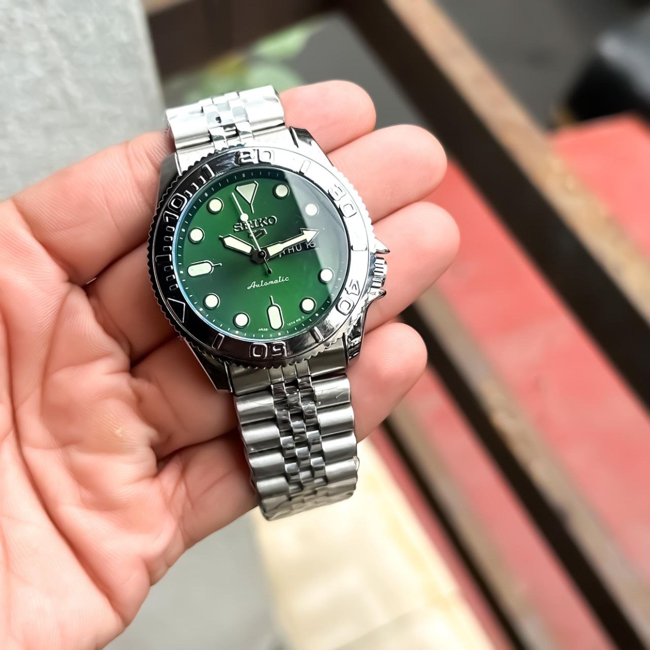 buy-stylish-seiko-watch-for-men-laz1494.jpg