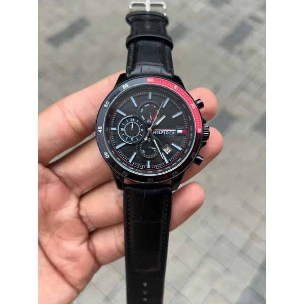 buy-stylish-tommy-hilfiger-watch-for-men-lut29-2.jpg