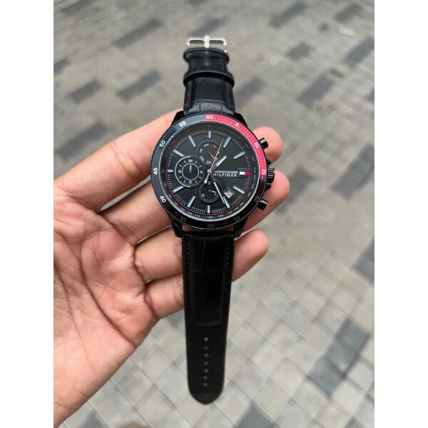 buy-stylish-tommy-hilfiger-watch-for-men-lut29.jpg