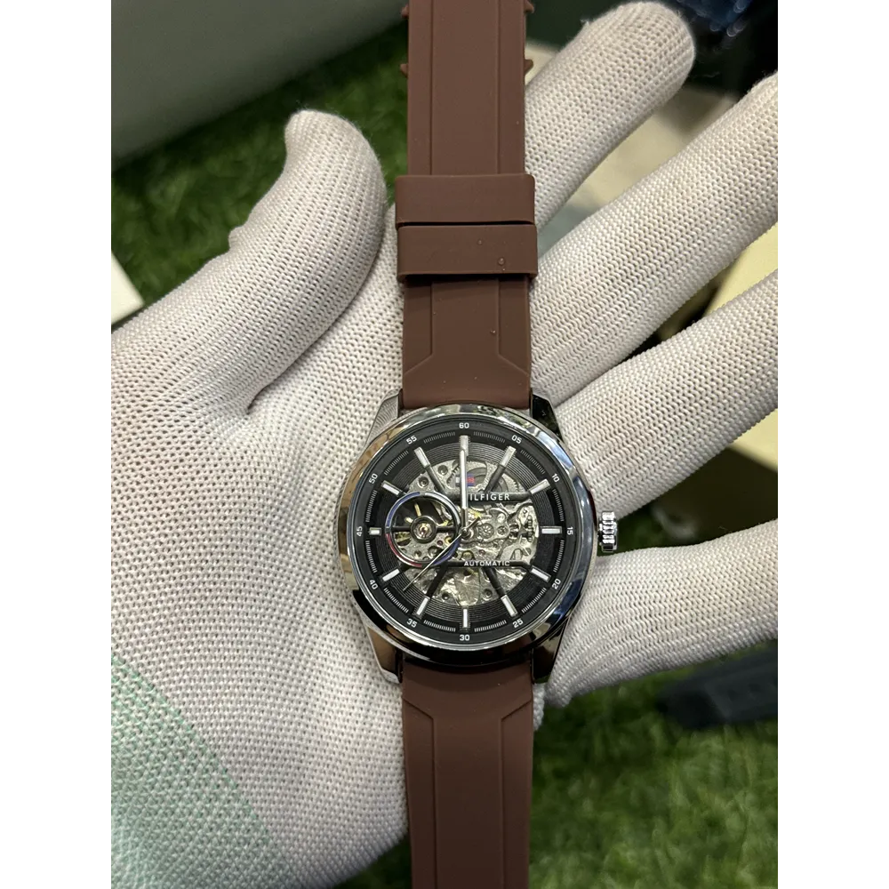 buy-stylish-tommy-hilfiger-watch-for-men-rf431.webp