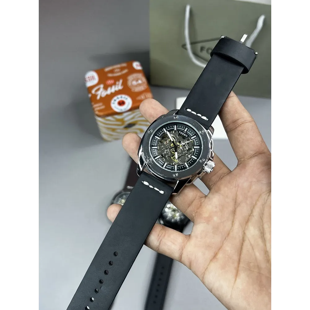 buy-trendy-fossil-watch-for-men-brh51.webp