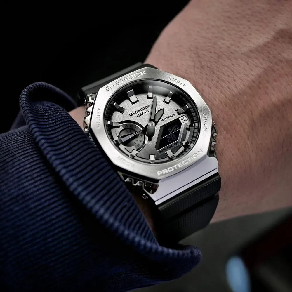 buy-trendy-g-shock-watch-for-men-zs722.webp
