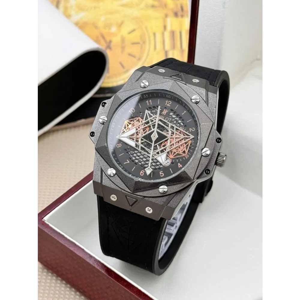 buy-trendy-hublot-big-bang-watch-for-men-scp174.webp