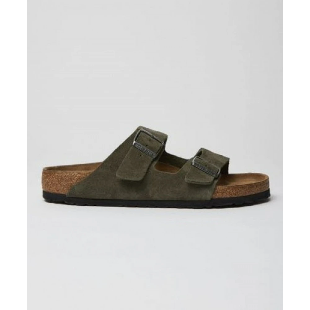 13-Birkenstock-Arizona-Olive-Suede-2600-1.webp