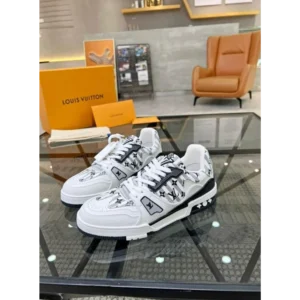 Stylish Louis Vuitton Trainer Virgil Abloh White Black Shoes for Men (SW4759)