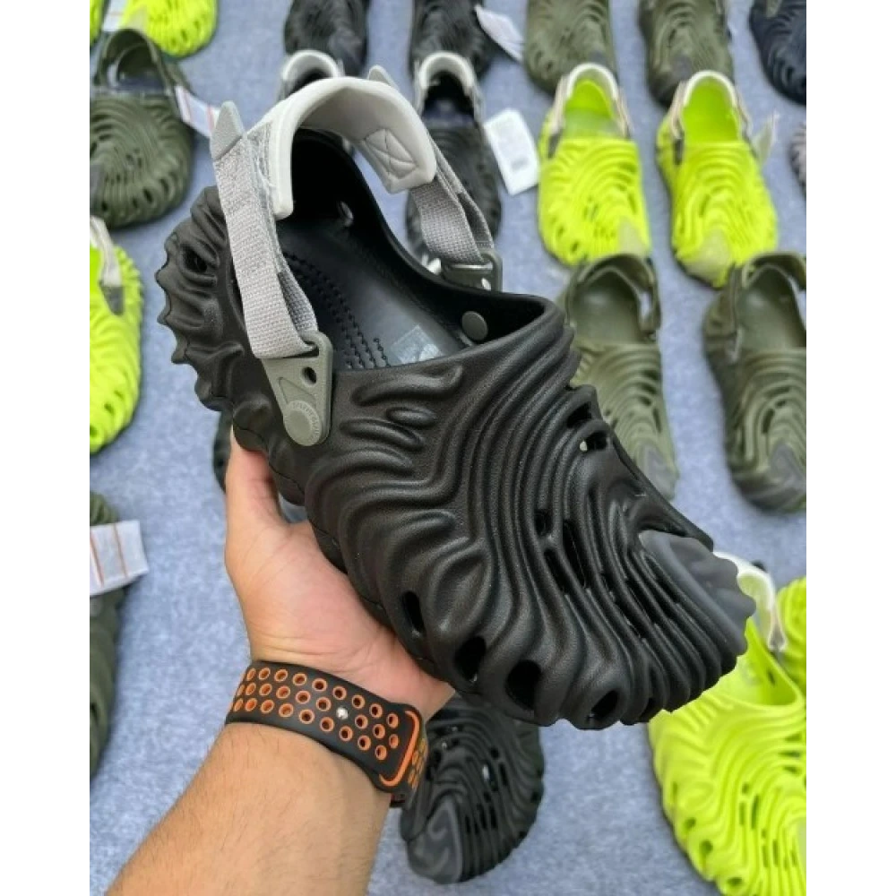 3-CROCS-BEMBURY-FULL-BLACK-2200.webp