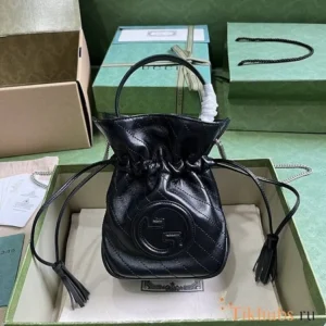 Classy Louis Vuitton Handbag for Women (SOS25568)