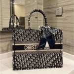 First Copy Christian Dior Handbag for Women (SL3429)