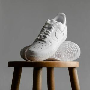 Nike Shoes : Men's Trendy Daily Wear Casual Shoes - White (BNK-2289263)