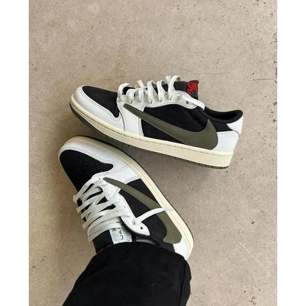 NIKE-AIR-JORDAN-RETRO-1-LOW-TRAVIS-SCOTT-OLIVE-3200-1.webp