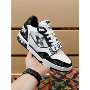 Superb Louis Vuitton trainer stripe off Shoes for Men (SL4585)