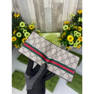 Trendy Gucci Wallet For Men (BT1876)