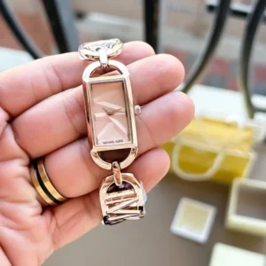First Copy Michael Kors Watch For Women (SW6644)