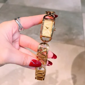 Stylish Michael Kors Watch For Women (SW7149)