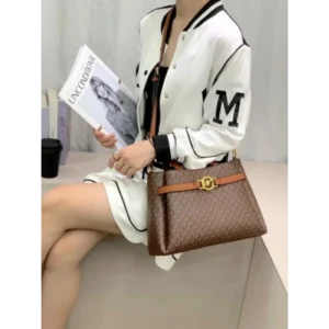 Luxurious Michael Kors Handbag For Women (SOS2733)