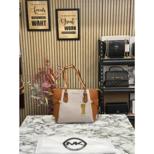 Premium Michael Kors Handbag For Women (SW6872)