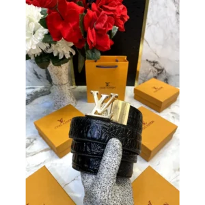Premium Louis Vuitton Belt For Men (SOS2800)