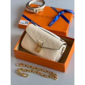 Imported Louis Vuitton Handbag For Women (LUB270)